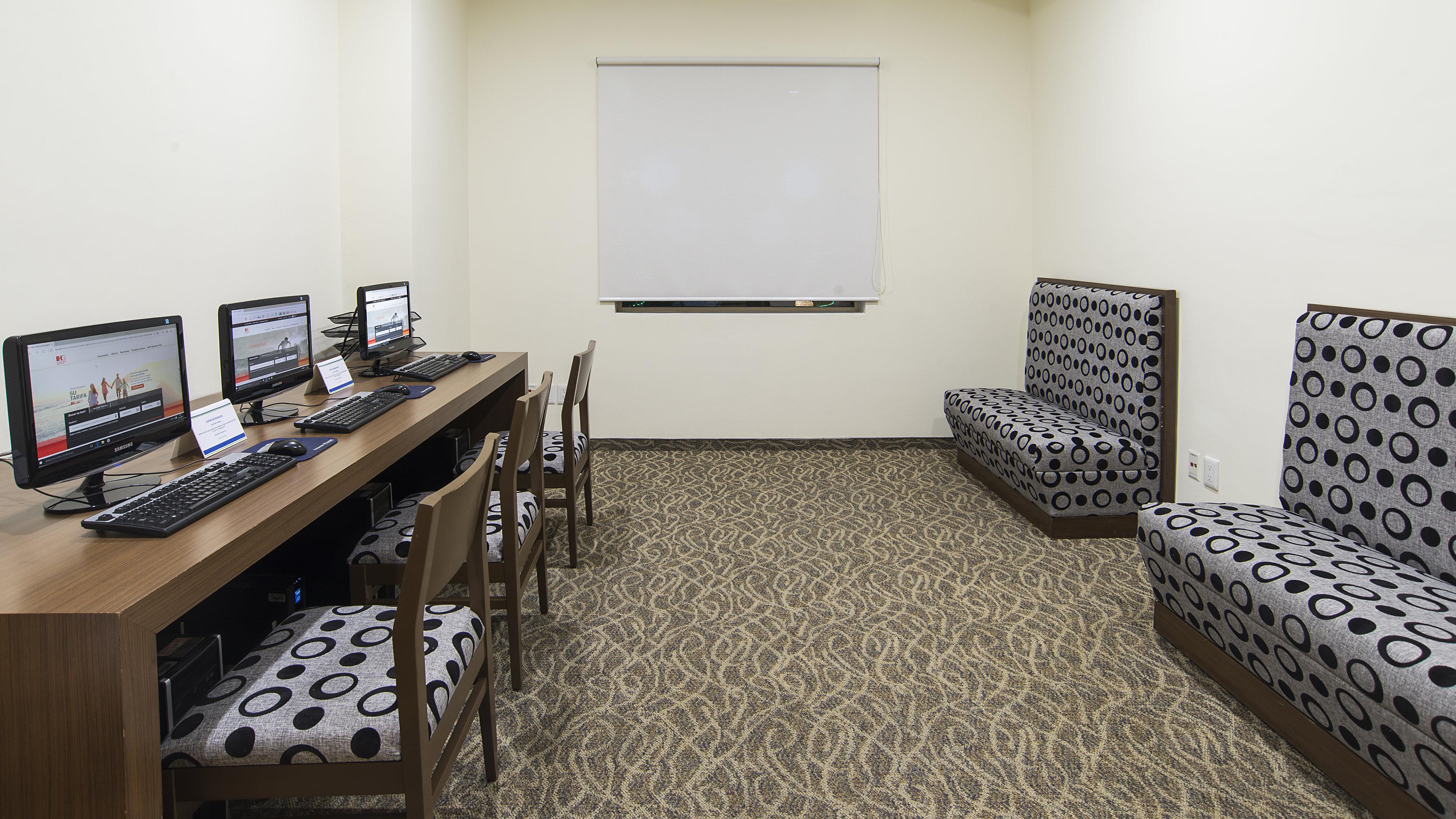 Holiday Inn Guadalajara Patria-Universidad By Ihg Zapopan Extérieur photo