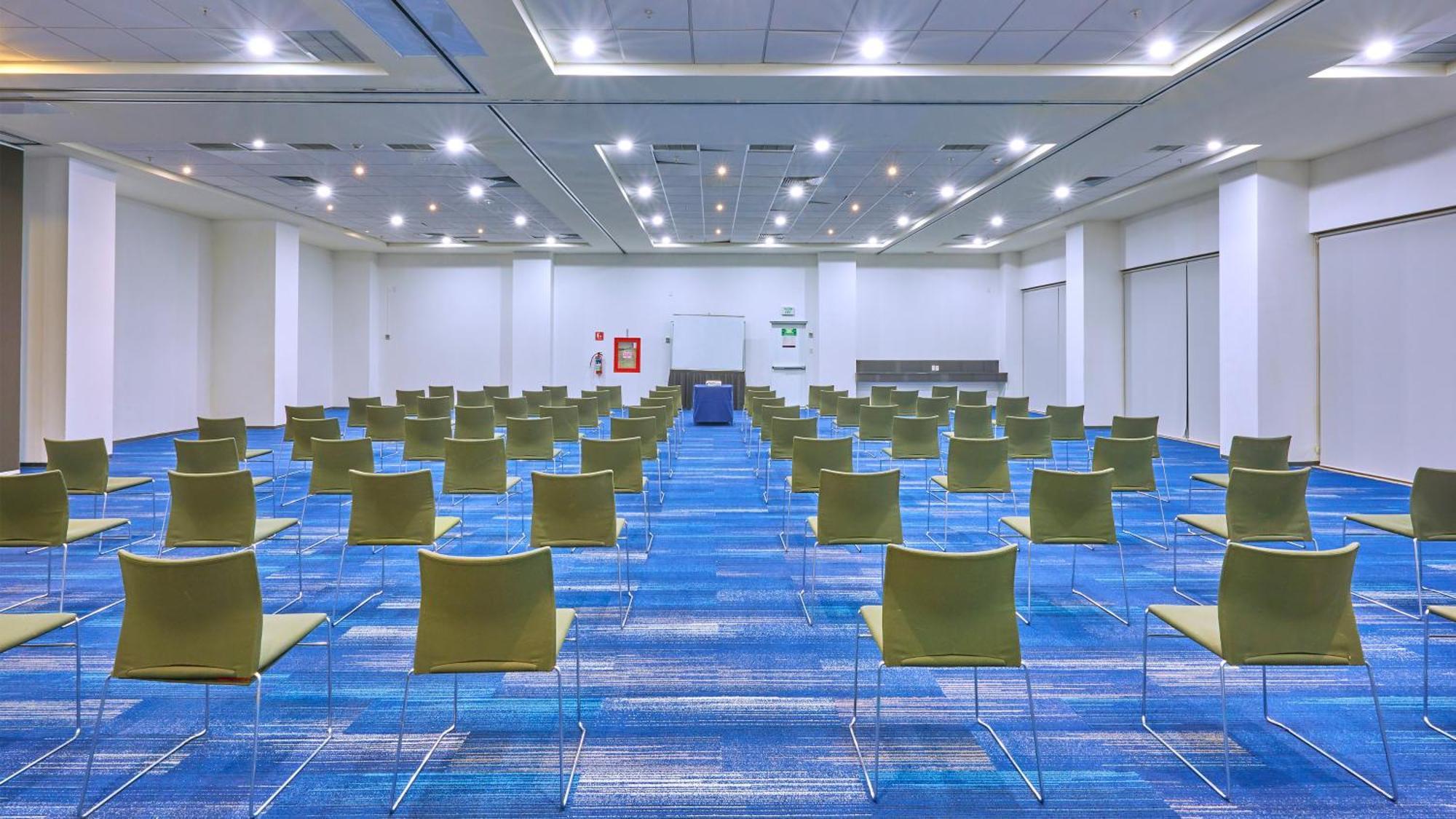Holiday Inn Guadalajara Patria-Universidad By Ihg Zapopan Extérieur photo