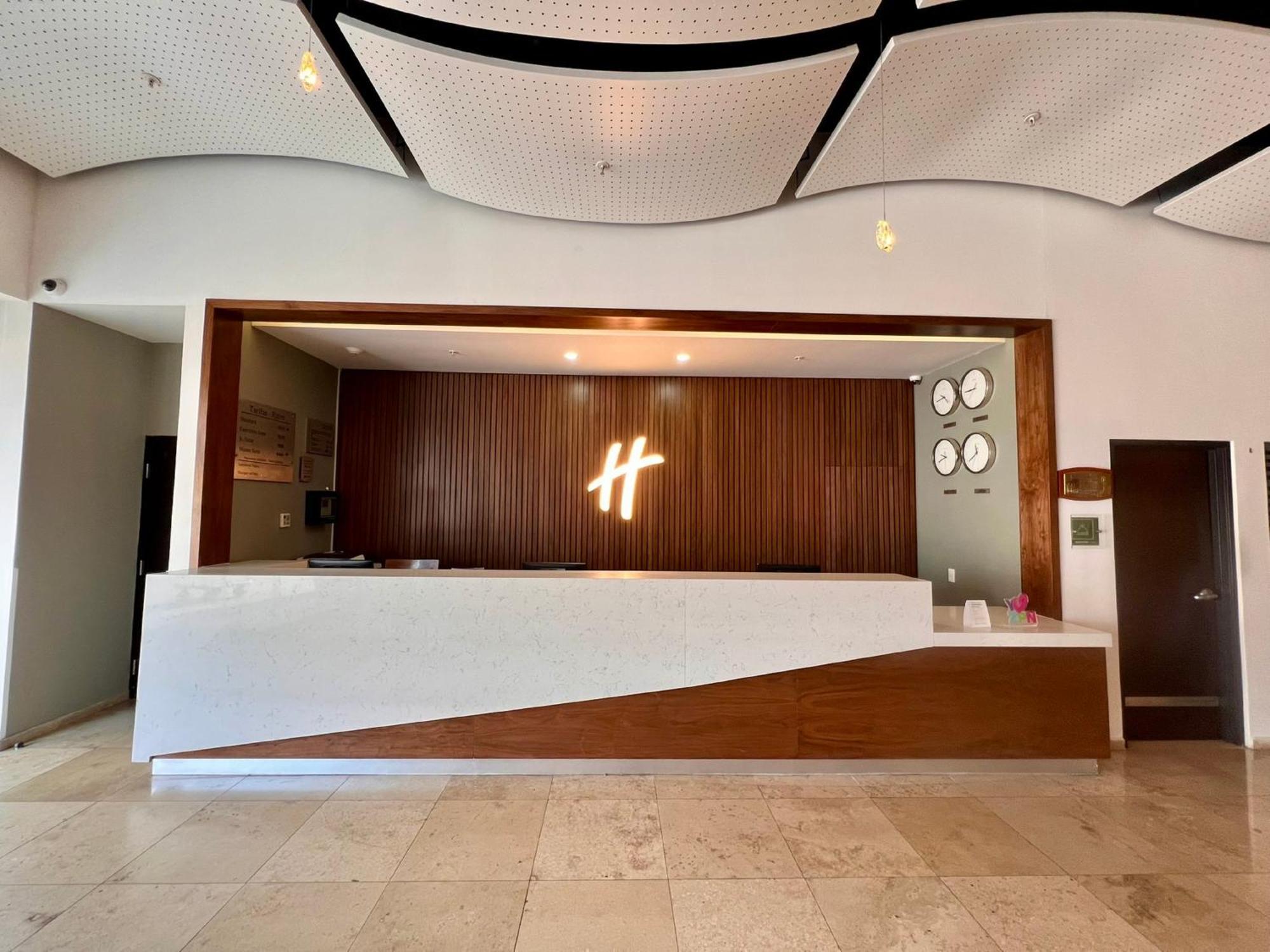 Holiday Inn Guadalajara Patria-Universidad By Ihg Zapopan Extérieur photo
